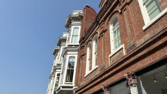 Photo of buildings in downtown Victoria