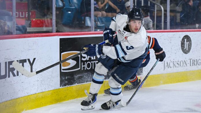 Photo of Parker Deraney during a game gainst the Kamloops Blazers courtesy of the Penticton Vees